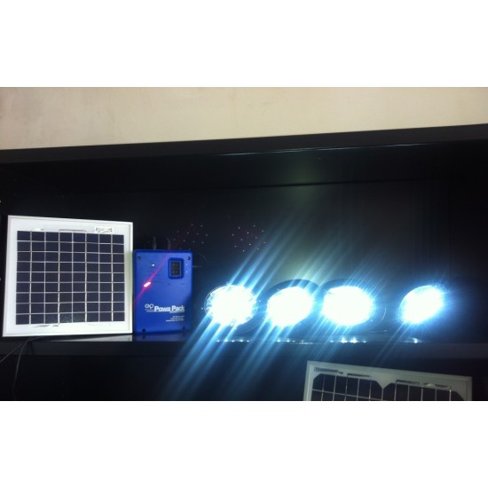 SET ILLUMINAZIONE AUTONOMO *TUTTO INCLUSO* PANNELLO SOLARE  4 FARETTI A LED